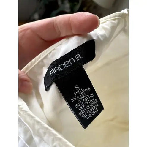 Arden B Vintage Y2K . Embroidered White Cotton Halter Midi Dress Small Feminine