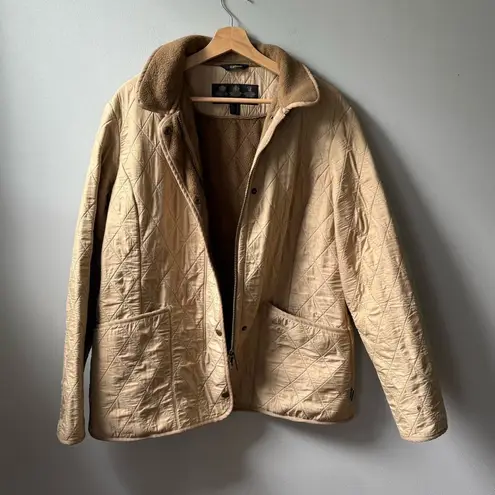 Barbour Quilted Jacket ā Cream/Tan