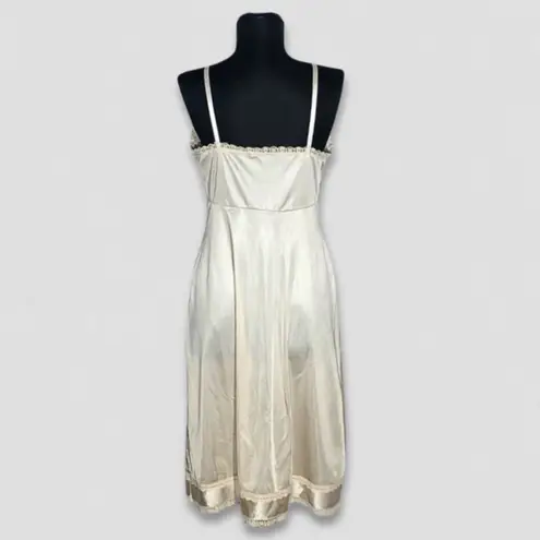 Vintage 70s Sears Beige Nylon Lace Trim Slip Nightgown Small