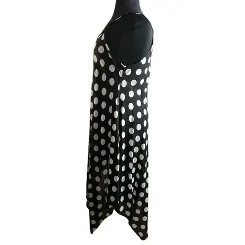Simply Couture Polka Dot Sleeveless Handkerchief Hem Dress - in Black and White