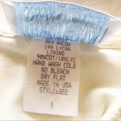 Hanky Panky Lace Overlay Sleeveless Top