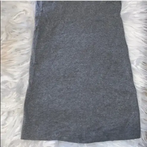 Liz Lange Maternity Grey Tank Top XS (fits regular too) “Muscle Shirt” Must Have