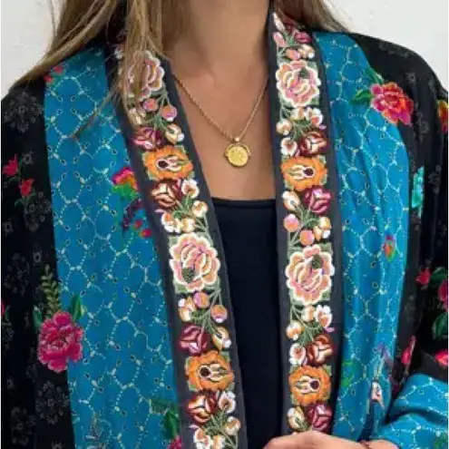 Johnny Was extremely heavily embroidered Harriet Short Kimono NWT RARE