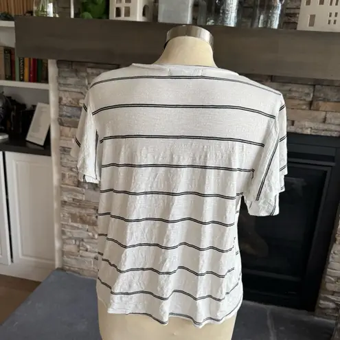 Green Envelope White Relaxed Tie Front Tee Size L