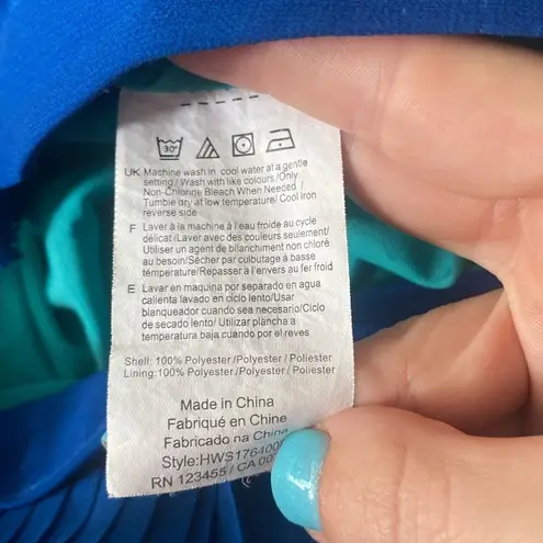 H by Halston SZ L Pleated Accents gradient blue Knee-Length Skirt