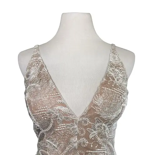 Dress the Population NEW Elisa Vine Embroidered Midi Dress White Nude Small