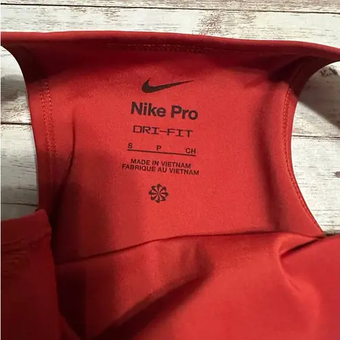 Nike  Pro Dri-Fit Crop Tank Top Women's Size Small Red Athleisure Workout Running