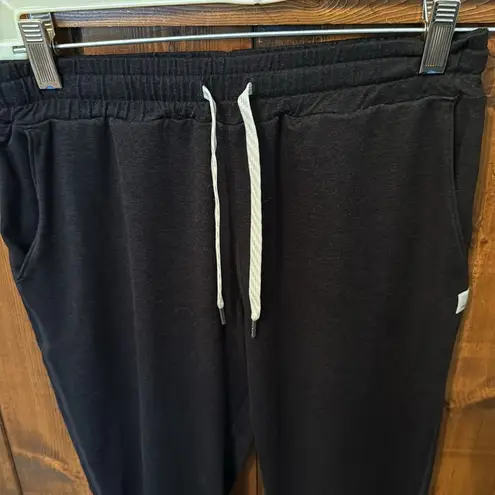 Vuori Peformance Joggers, Black, Size XS