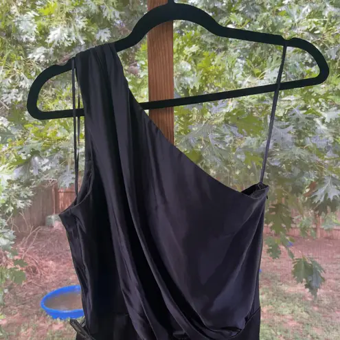 ABS Allen Schwartz A.B.S. Collection Women's Black Silk One Shoulder Jumpsuit Size 2. NEW