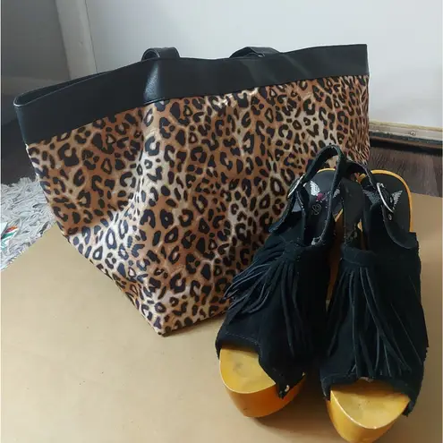 Penny Loves Kenny Sonya Platform Fringe Sandal 9.5 Shooties Festival Cowgirl