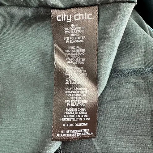 City Chic Sassy V Midi Dress in Emerald size S/16 Notch V Neck Adjustable Straps