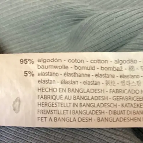 ZARA  Women's Blue Ribbed Knitted Collared V-Neck Short Sleeve Cropped Top Size S