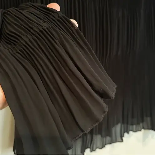 DR2 Daniel Rainn Belen Plisse Long Sleeve Top Blouse Women's Small Black Career