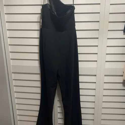 AQ/AQ  Black Sexy Pembroke Wide Leg Flared Jumpsuit