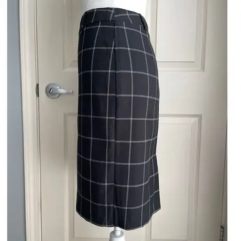 Le chateau NWT Grid Check Pencil Skirt - 1/2