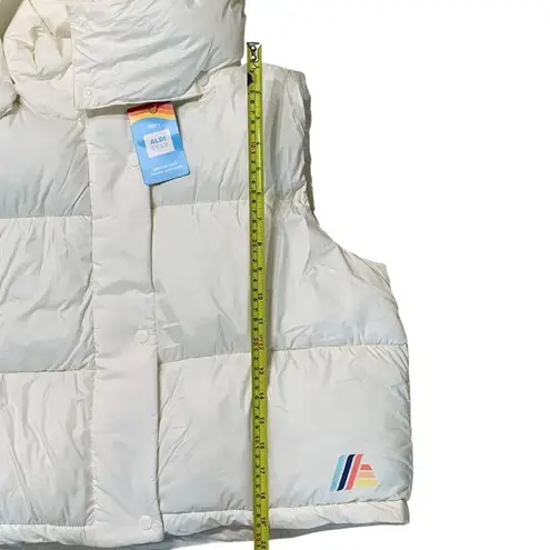 ALDI Gear Puffer Vest Hooded Quilted Cropped Cozy Comfy White Size XL