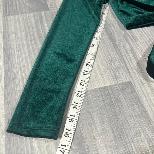 Willow Emerald Green Velvet Crop Top; Small Women's