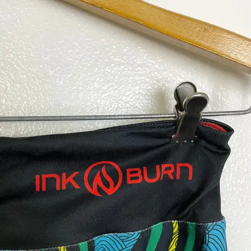 INKnBurn Womens Cropped Tights Size 6 Turtle Multi Run Jog Train Art Gym Workout Red