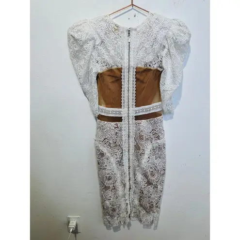 Bronx and Banco White Embroidered Lace Back Cutouts Madeline Lace Bride Dress XS