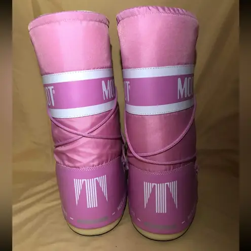 The Moon  Boot Women's Icon Nylon Cold Weather Boots In Pink