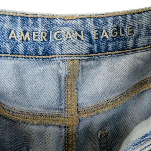 American Eagle  Mom Straight Jeans Ripped High Rise Mom Jeans Size 4 Medium Wash