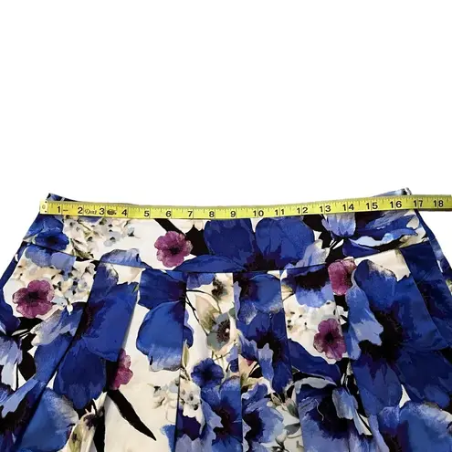White House | Black Market  Skirt Blue White Floral Pleated, Sz 12