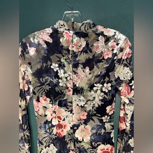 Rachel Roy Blue Floral Velvet Over The Knee long Sleeve Dress Pink