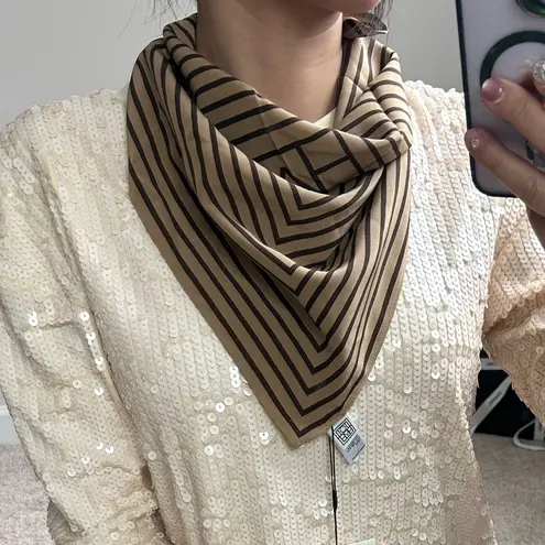 TOTEME signature monogram silk scarf