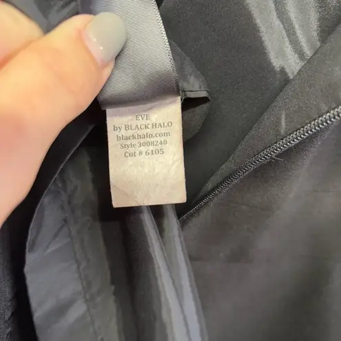 Black Halo Women's Eve La Reina Gown Black Formal Elegant Black Tie Chic Size 0