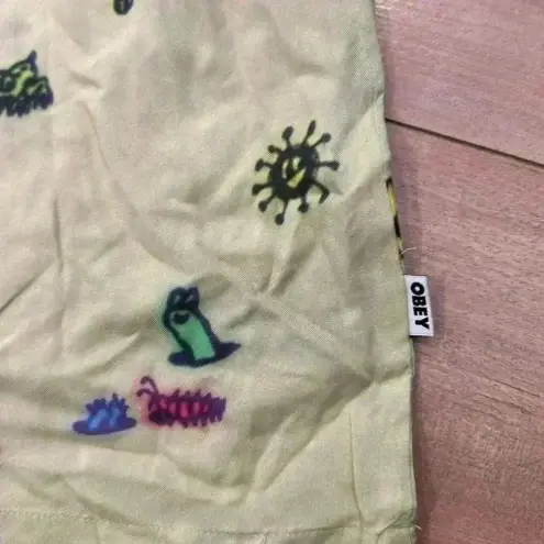 Obey NWT  Doodles Relaxed Shirt Aloe Gel Button Down Sz S