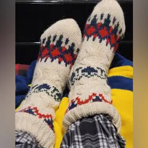 Muk Luks Women's Cabin Socks Size 6