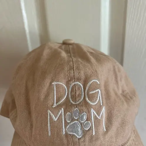 David & Young Adjustable  Cap, dog mom, pale pink