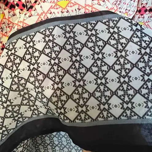 HD in Paris HD in Paris Blouse Orange Striped Button Up V-Neck Long Sleeve Pleated Size 4