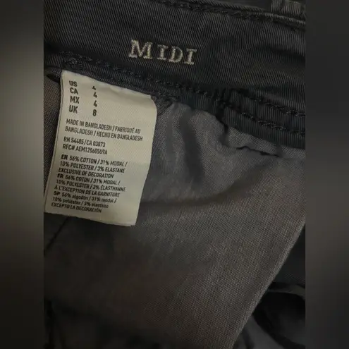 American Eagle  size 4 shorts MIDI