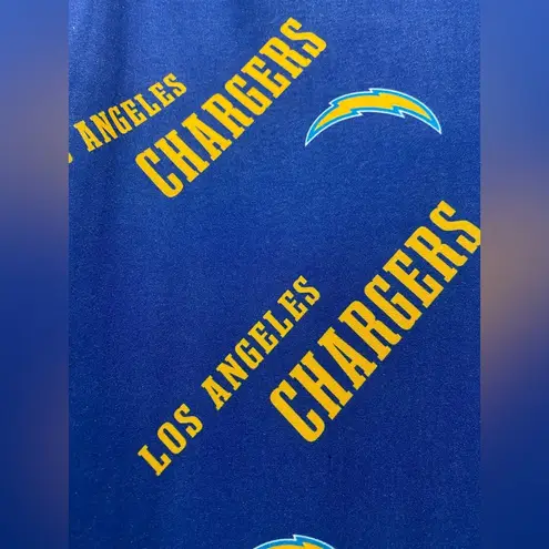 NFL NWT  Team Apparel Women's Los Angeles Chargers Allover Print Leggings - L