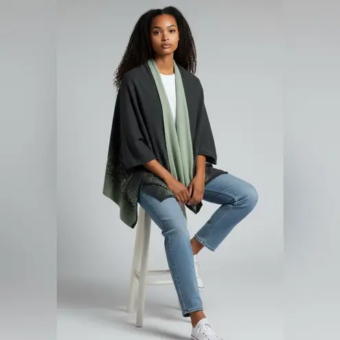 TEJIDOS MARKOS from Ecuador 100 % Wool Women’s Ponchos /Shrugs Black Size undefined