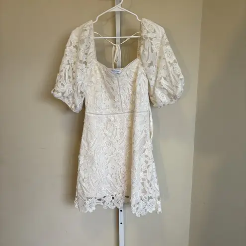 Lucy Paris ELAINE Ivory Lace Floral Mini Dress Size Small