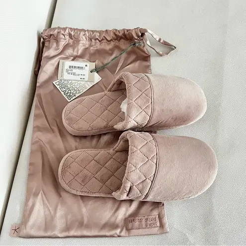 Barefoot Dreams Barefoot Dream LuxeChic Slippers Size 5/6 Small Faded Rose Loungewear Quilted