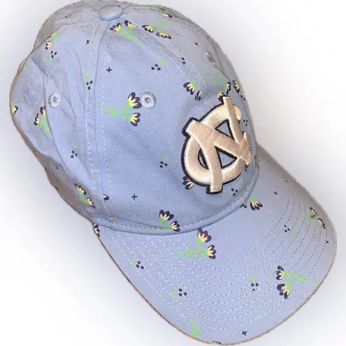 UNC Carolina Tarheels Basketball New Era Sky Blue Floral Adjustable Ball Cap OS