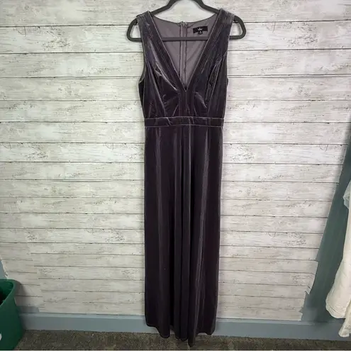 Lulus Beautiful Night Dusty Purple Velvet Sleeveless Maxi Dress
size medium