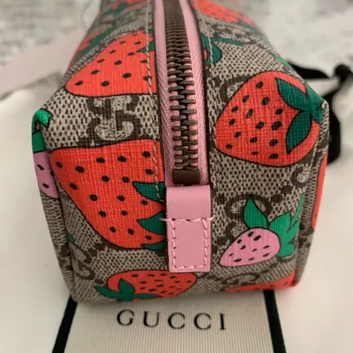 Gucci New  GG logo strawberry makeup cosmetic bag case Pouch Authentic!!