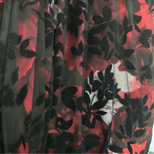 Slny Black Red Floral Velvet Sleeveless Formal Dress 6