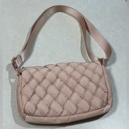 Live in Style Chic Quilted Crossbody Bag in Blush Aldi Pink