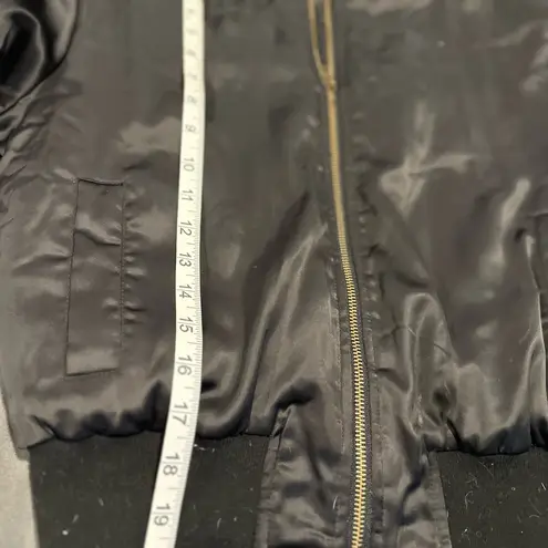 SEEK the Label Women’s Seek Sz: S black satin bomber jacket corset-style lace-up back.