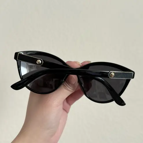 Black Plastic Cat Eye Polarized Sunglasses