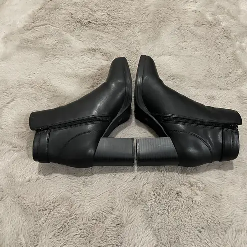 Giani Bernini Women Trumann Black Memory Foam Block Heel Dress Booties Size 8.5