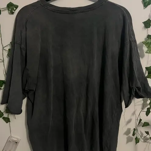 Bershka “Feelings Come, Feelings Go” Lightweight Graphic Tee Size L