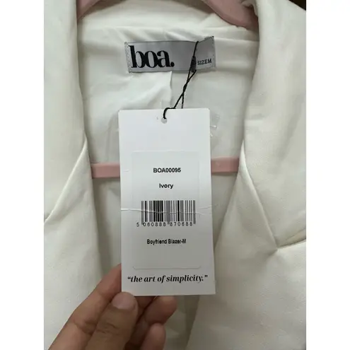 BOA Because Of Alice Boyfriend Blazer Size Medium Ivory White Oversized