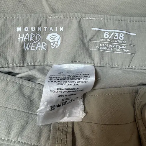 Mountain Hardwear  Cargo Pants Womens 6/38 Khaki Convertible Zip Off Hiking Tech