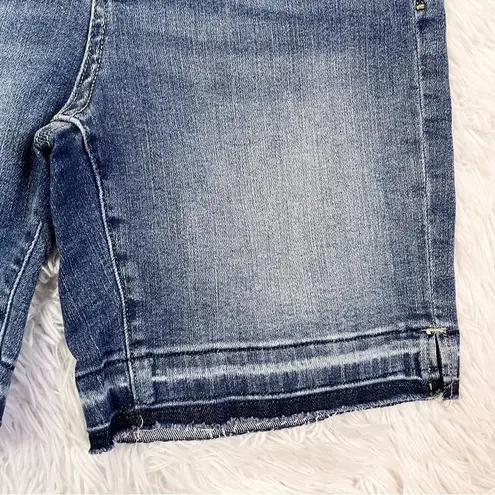 Judy Blue High Waist Release Hem Jogger Style Blue Denim Shorts Small NWT